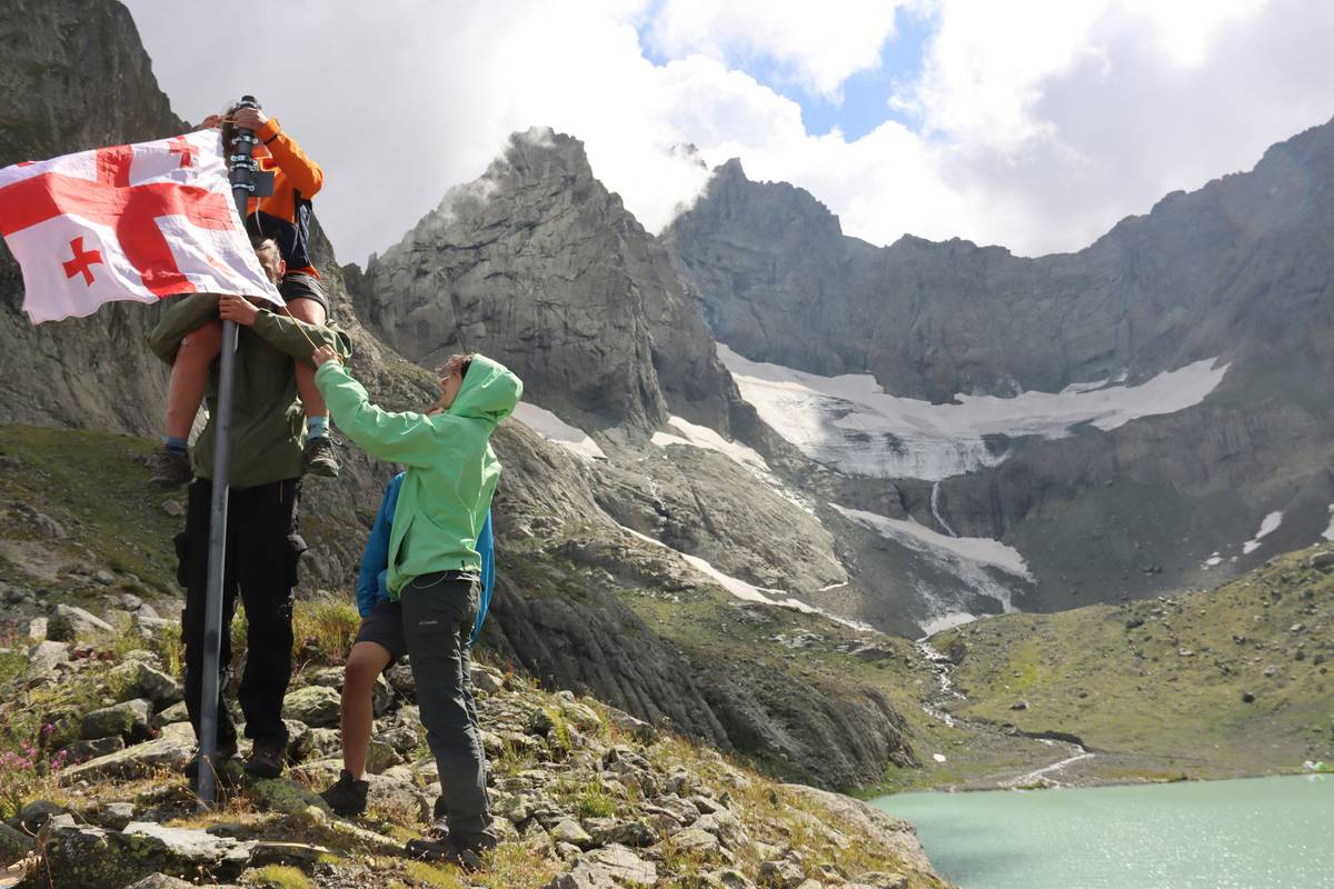 Secure Climb Success Metrics: How to Scale Weight Loss Goals with Confidence