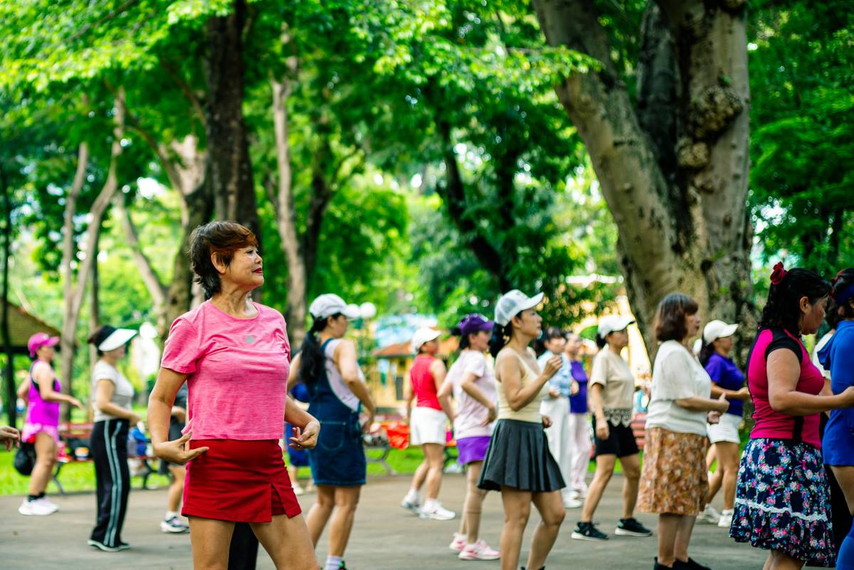 Is Your Body Lock Harness Warranty Worth It? A Weight Loss & Climbing Hybrid Guide